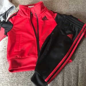 Baby adidas set